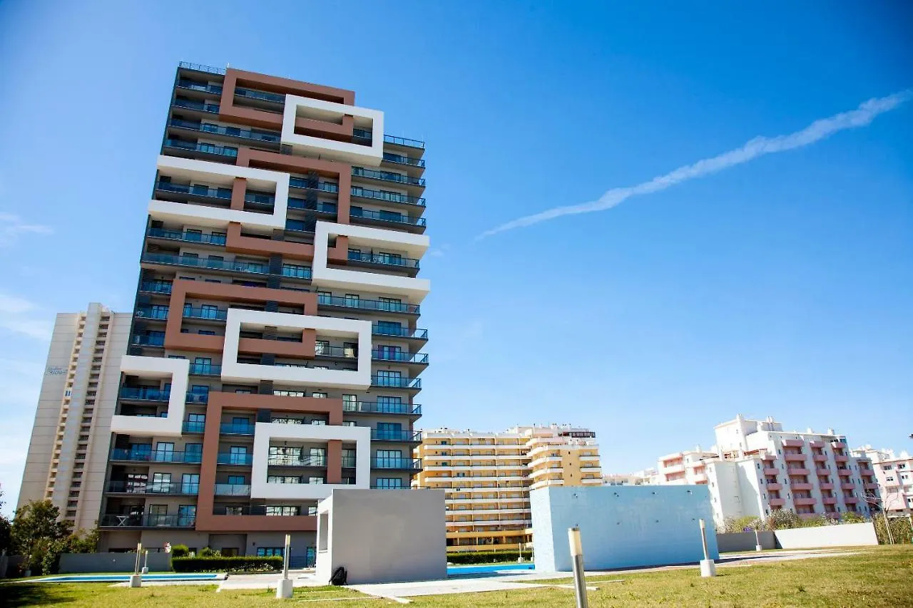 Hotel apartamentowy Rocha Tower By Beach Rentals