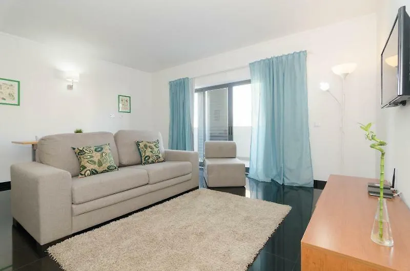 Rocha Tower By Beach Rentals 3*, Praia da Rocha Portugalia