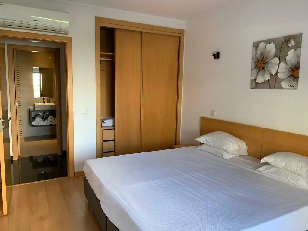 Rocha Tower By Beach Rentals 3*, Praia da Rocha