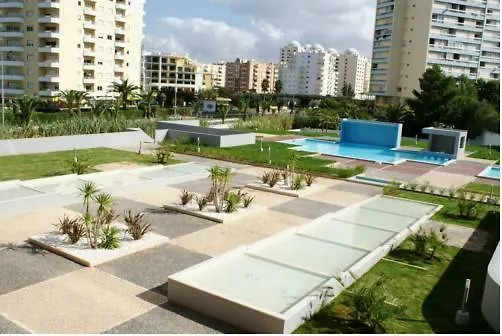 Aparthotel Rocha Tower By Beach Rentals