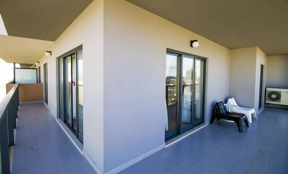 Aparthotel Rocha Tower By Beach Rentals